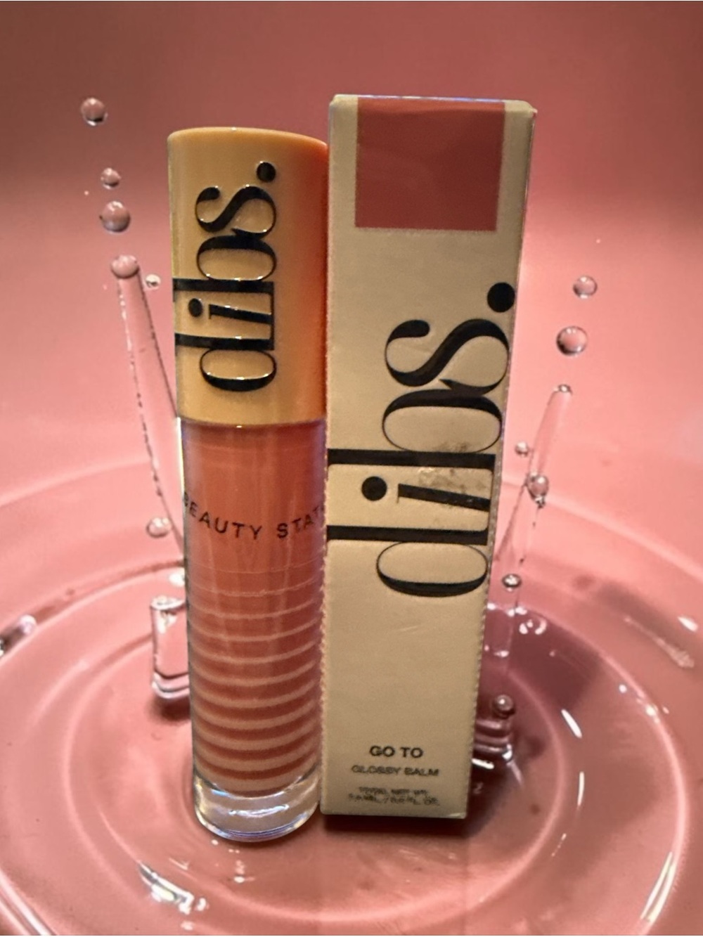 Dibs  Go to Glossy Bamm Color -Effortless Pink